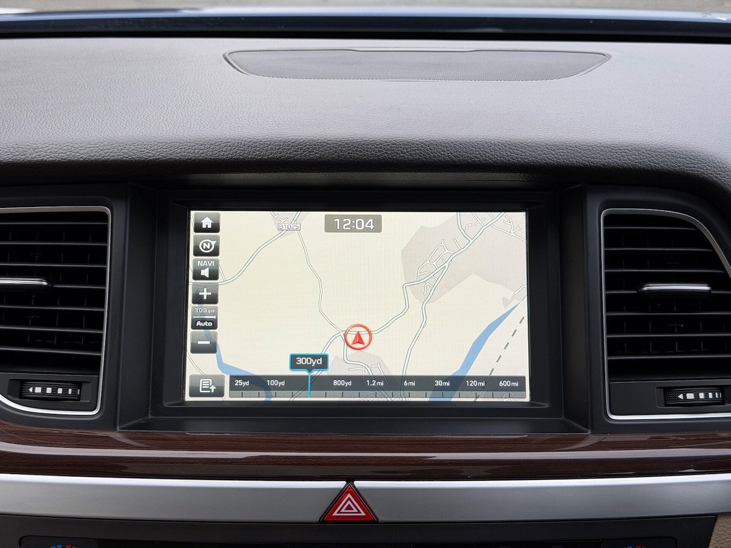 Used Hyundai Genesis 2014 for sale - 76957116: Photo 49