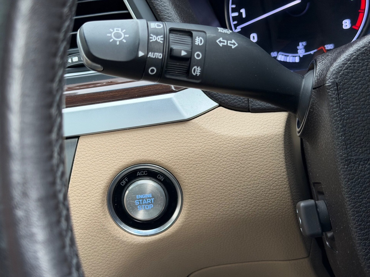 Used Hyundai Genesis 2014 for sale - 76957116: Photo 55