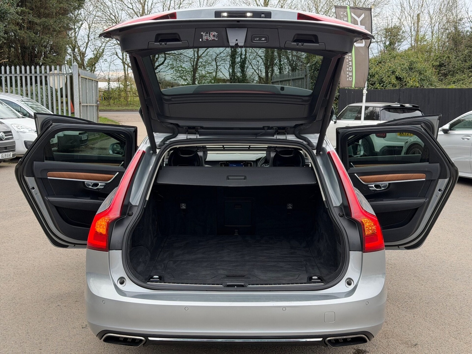 Used Volvo V90 2018 for sale - 78106214: Photo 23