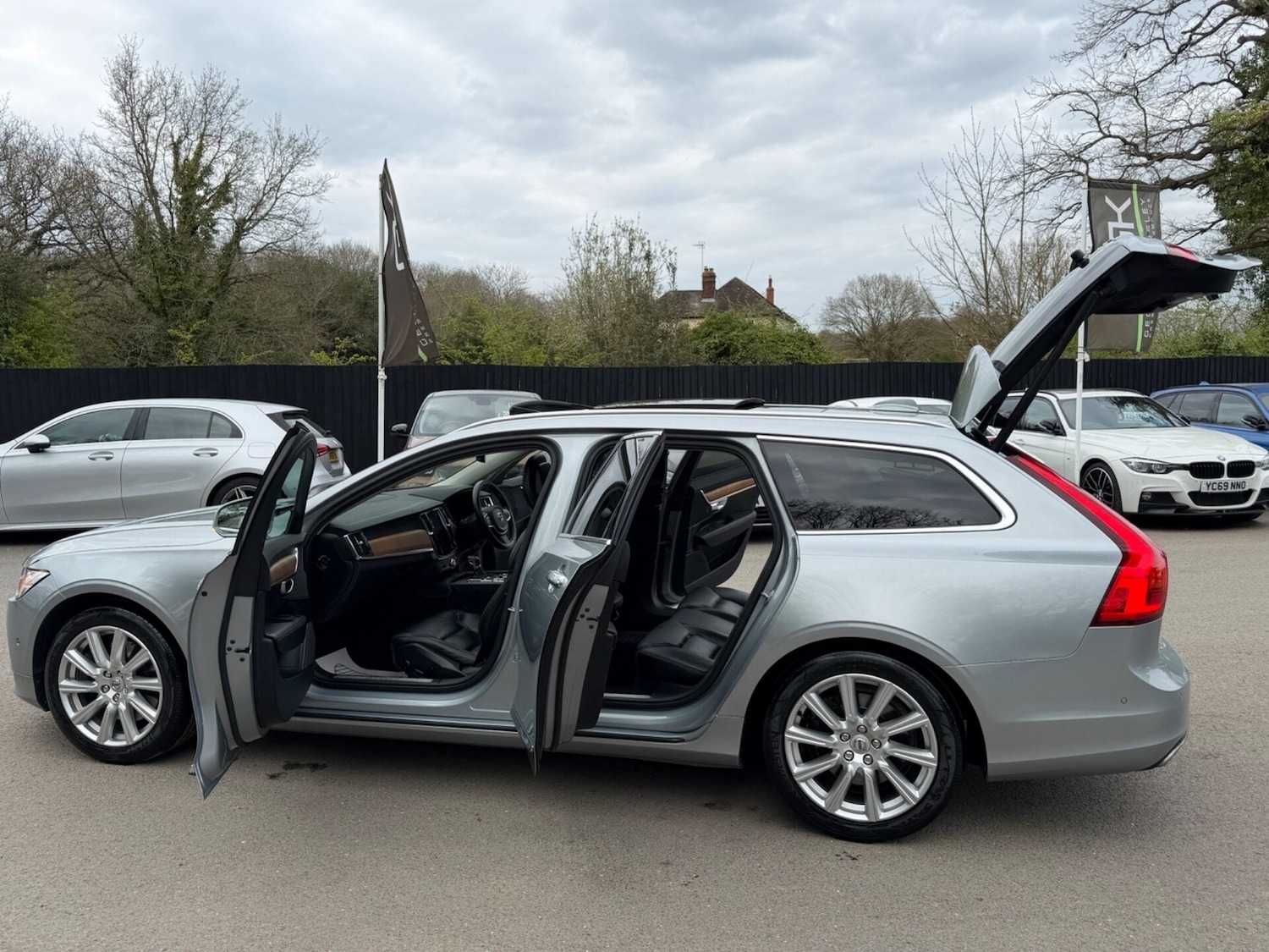 Used Volvo V90 2018 for sale - 78106214: Photo 24