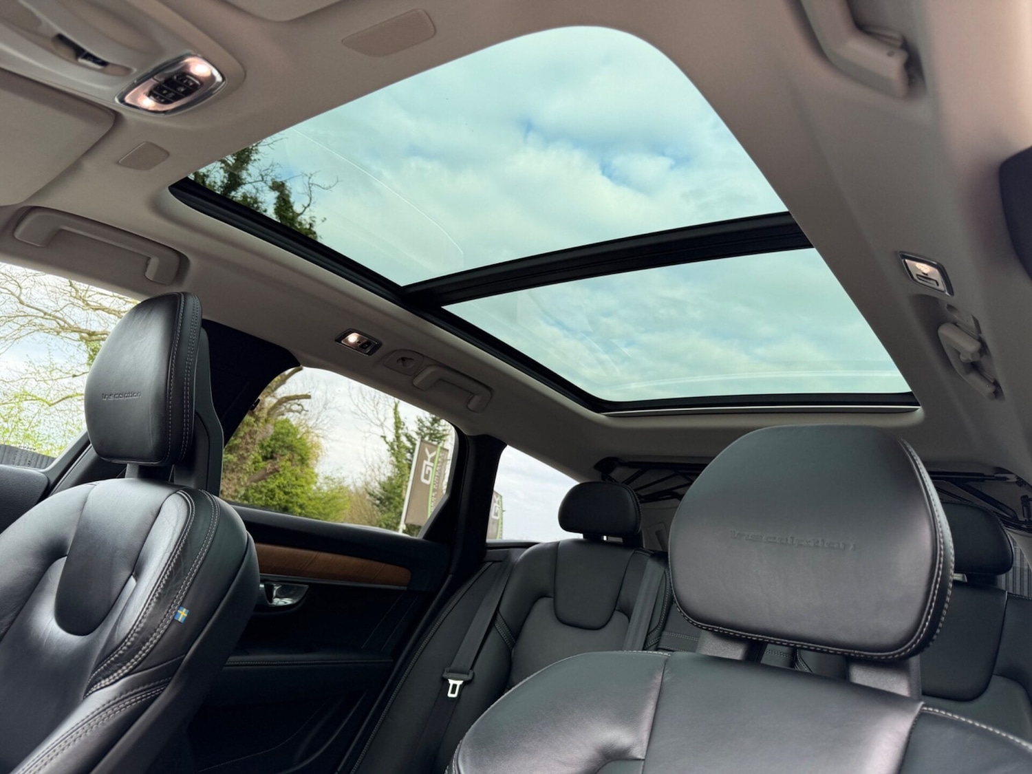 Used Volvo V90 2018 for sale - 78106214: Photo 3