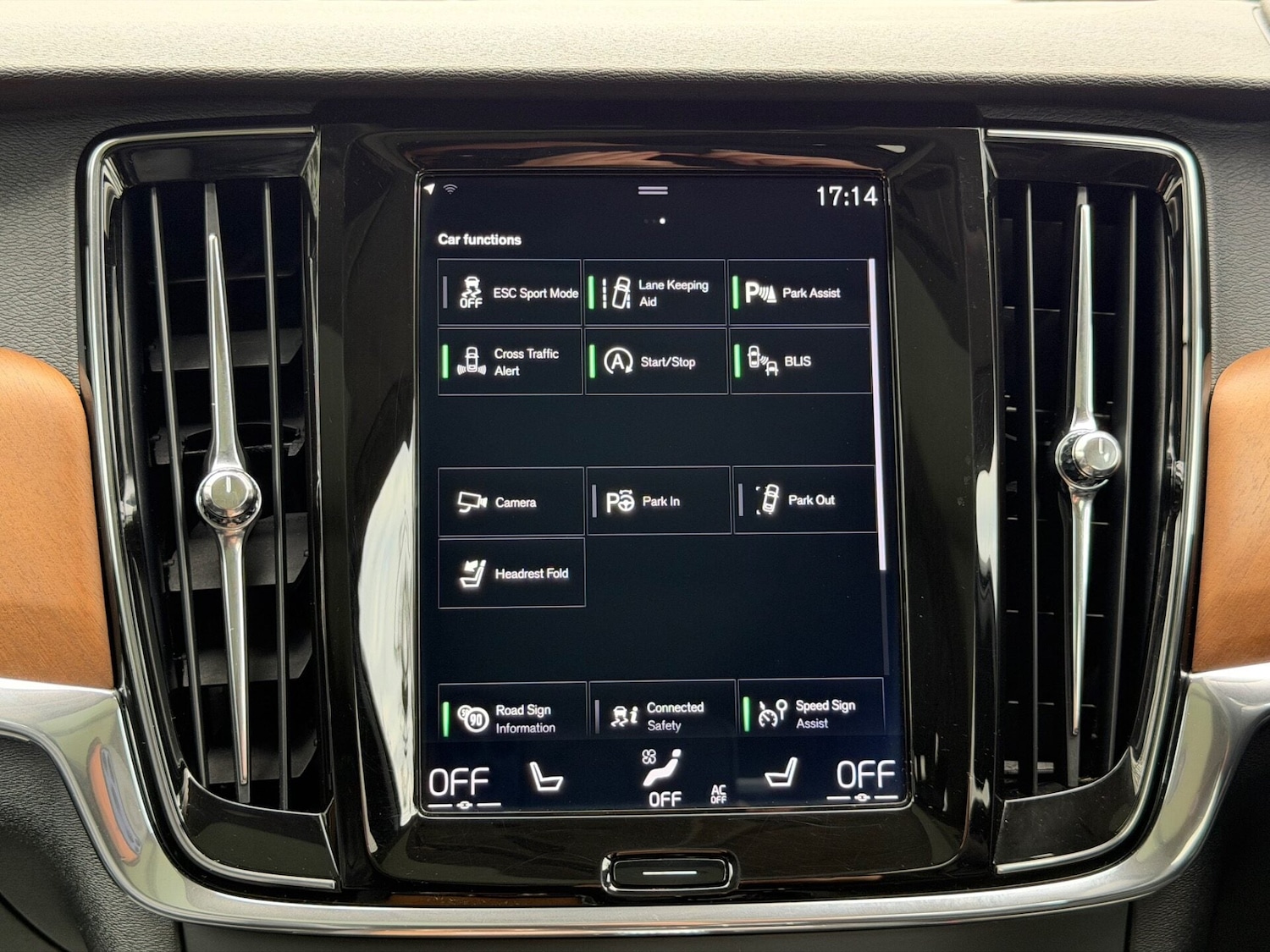 Used Volvo V90 2018 for sale - 78106214: Photo 44