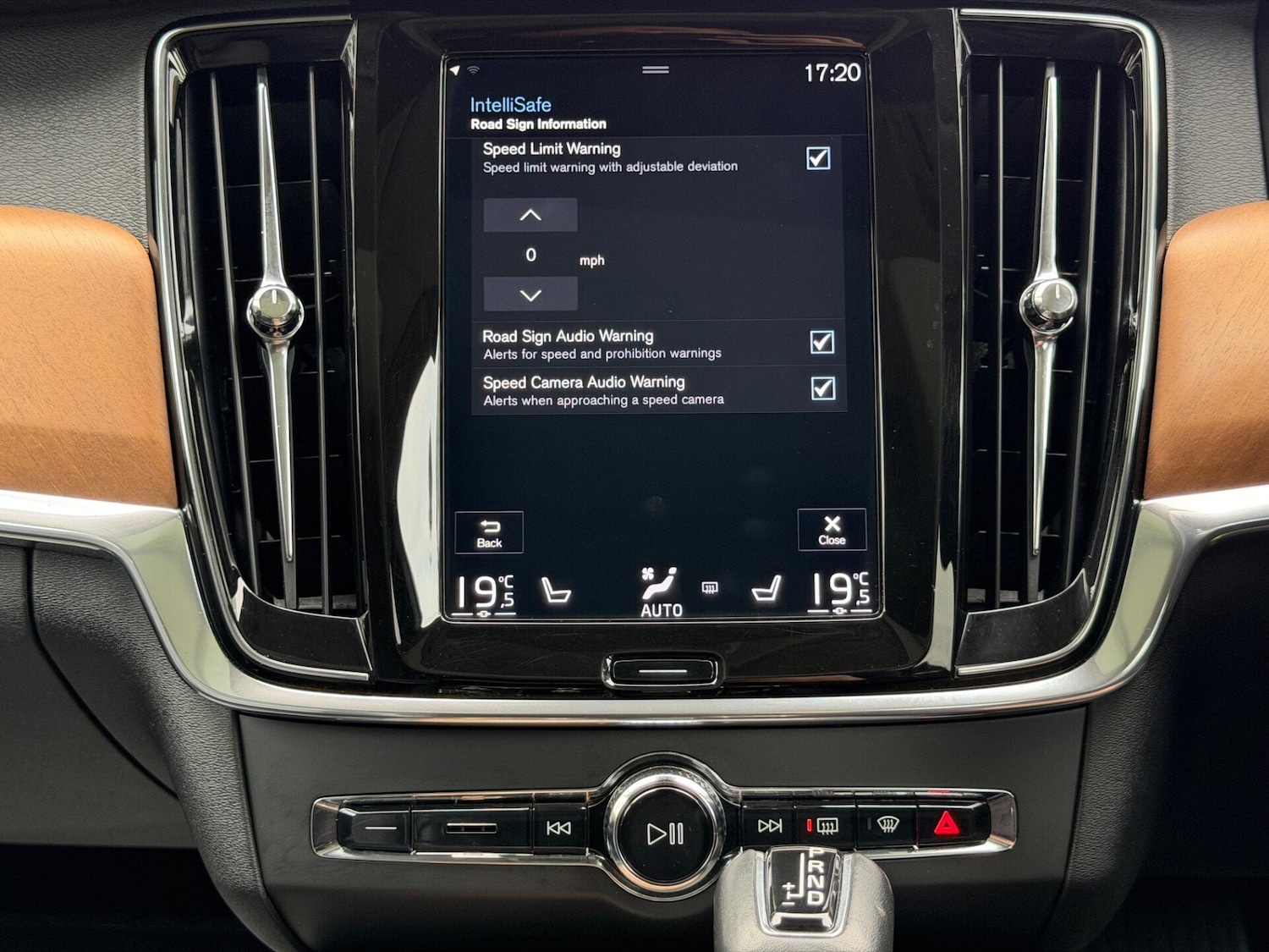 Used Volvo V90 2018 for sale - 78106214: Photo 51