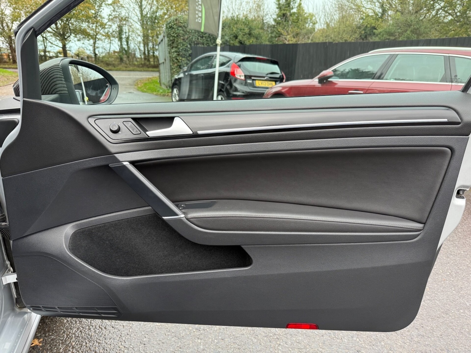 Used Volkswagen Golf 2015 for sale - 76748091: Photo 29