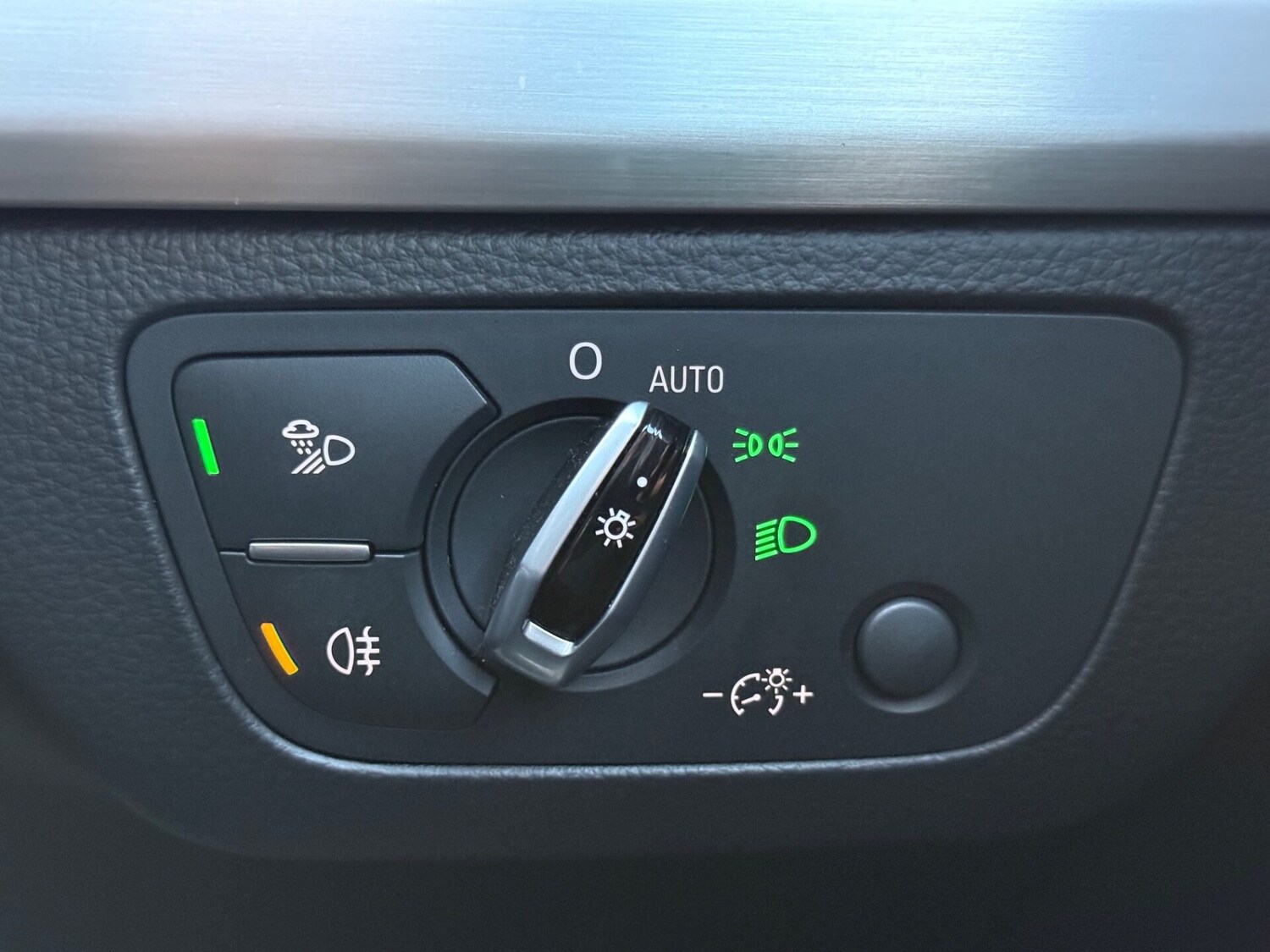 Vehicle 60