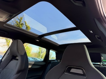 Used Skoda Karoq 2024 for sale - 77747862: Photo