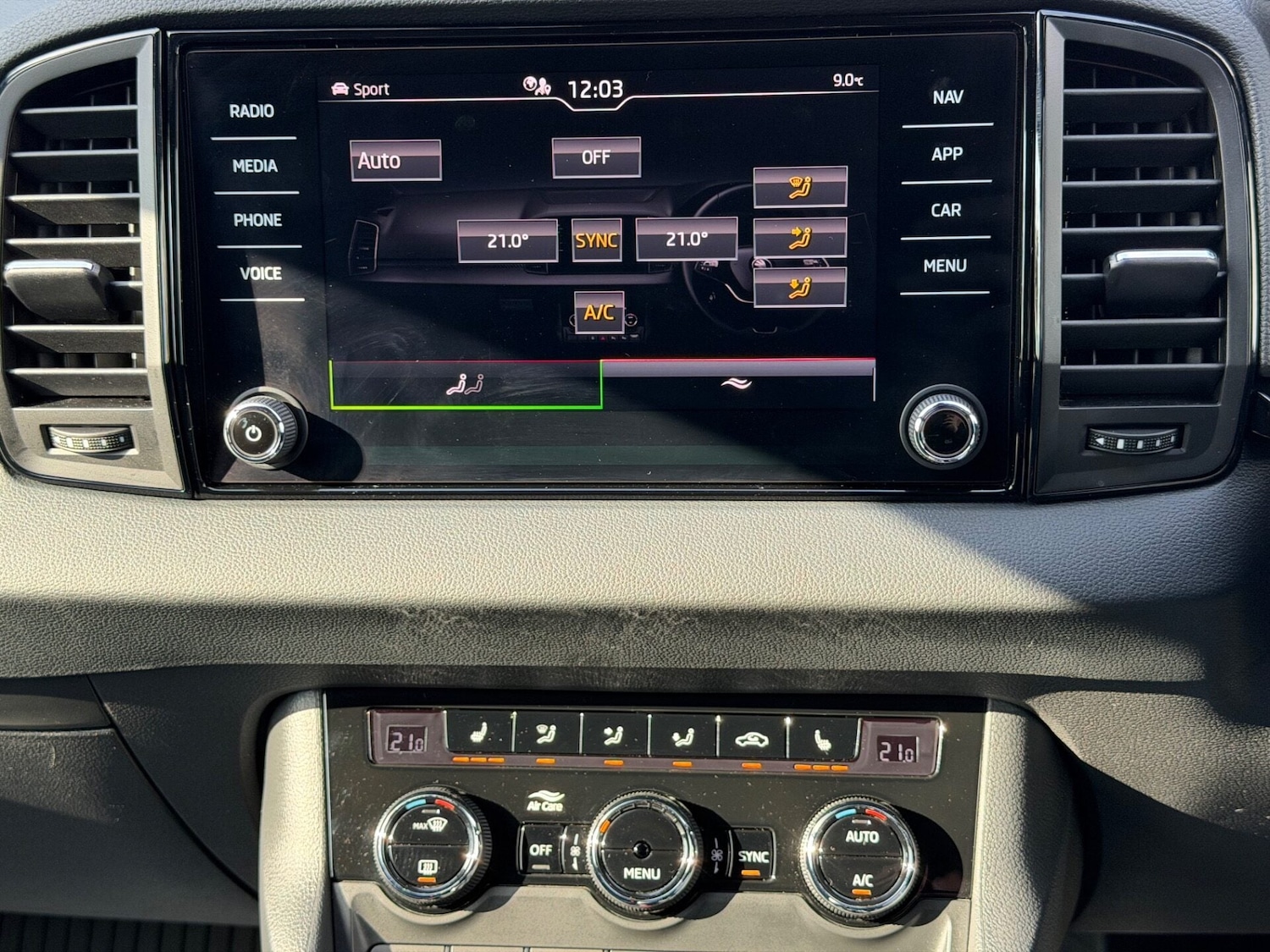 Used Skoda Karoq 2024 for sale - 77747862: Photo 44