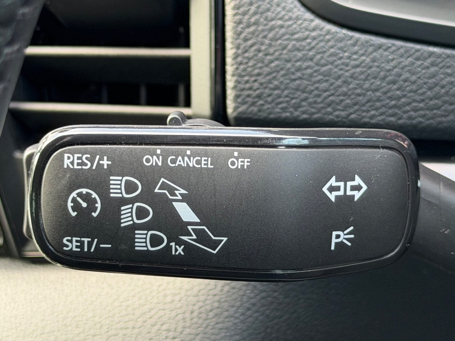 Used Skoda Karoq 2024 for sale - 77747862: Photo 53