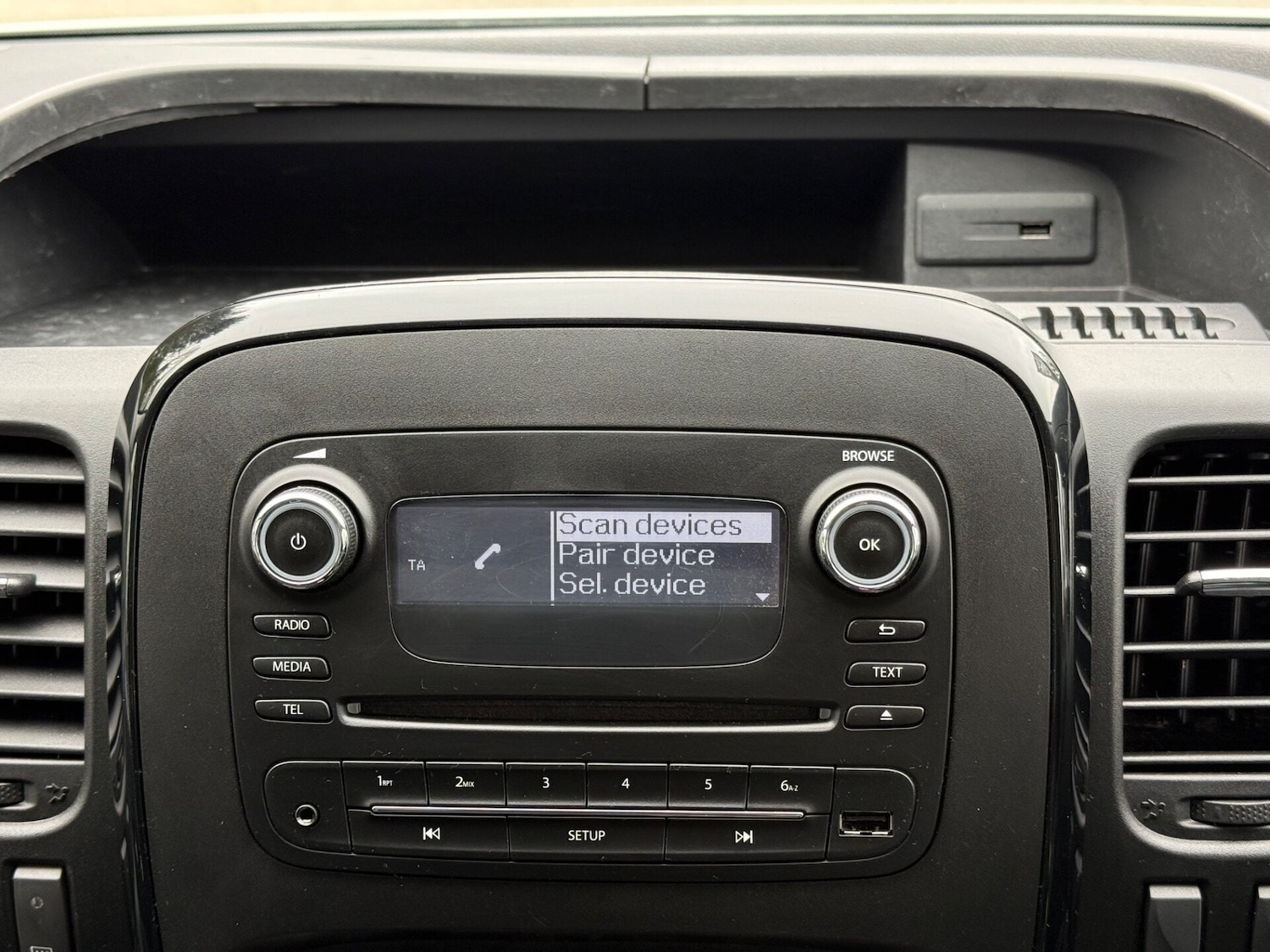 Used Vauxhall Vivaro 2015 for sale - 77873514: Photo 22