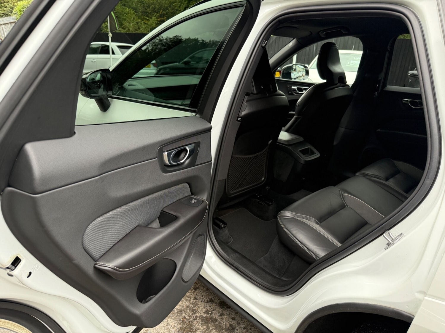 Used Volvo XC60 2019 for sale - 77211365: Photo 30