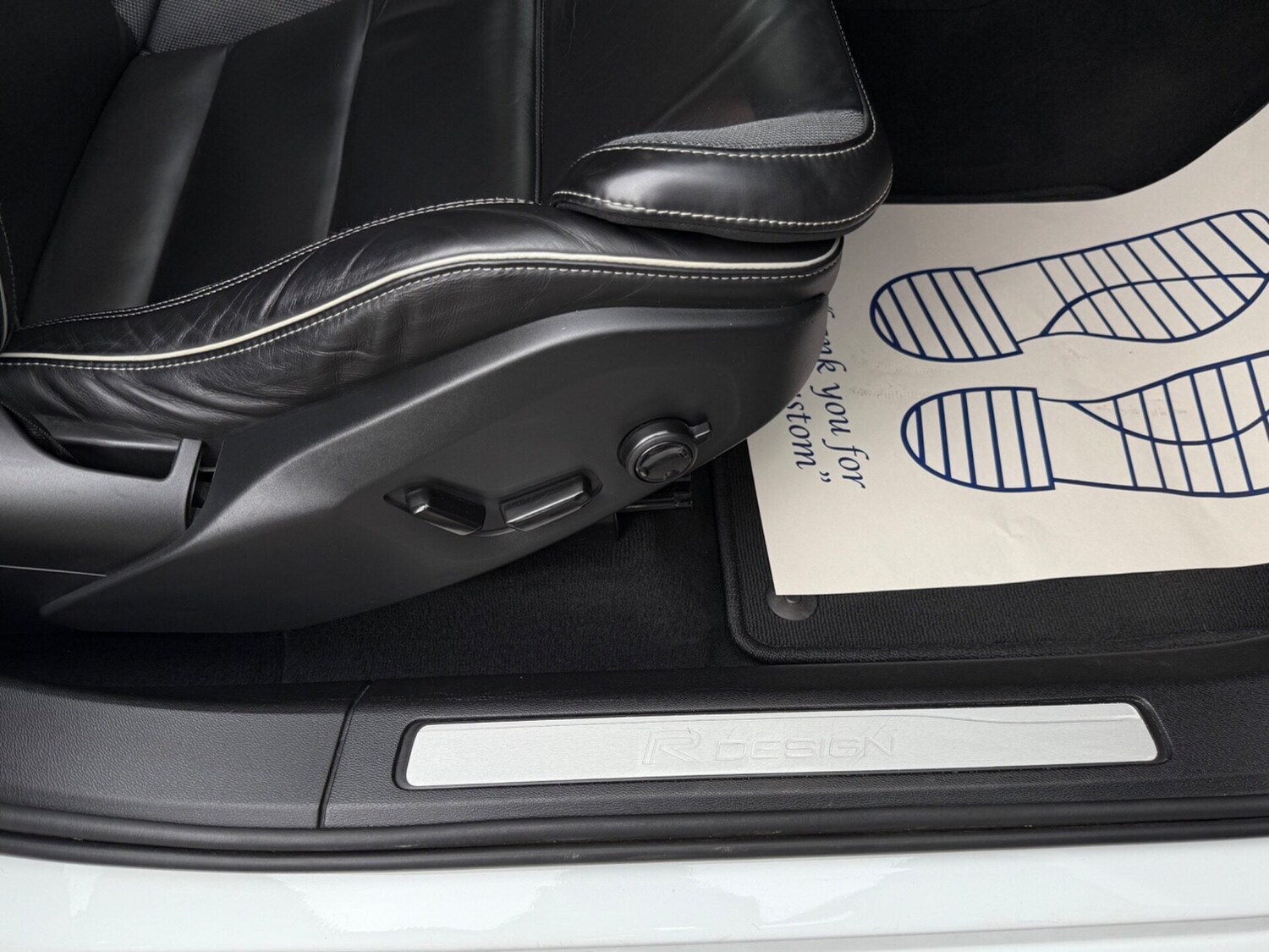 Used Volvo XC60 2019 for sale - 77211365: Photo 35