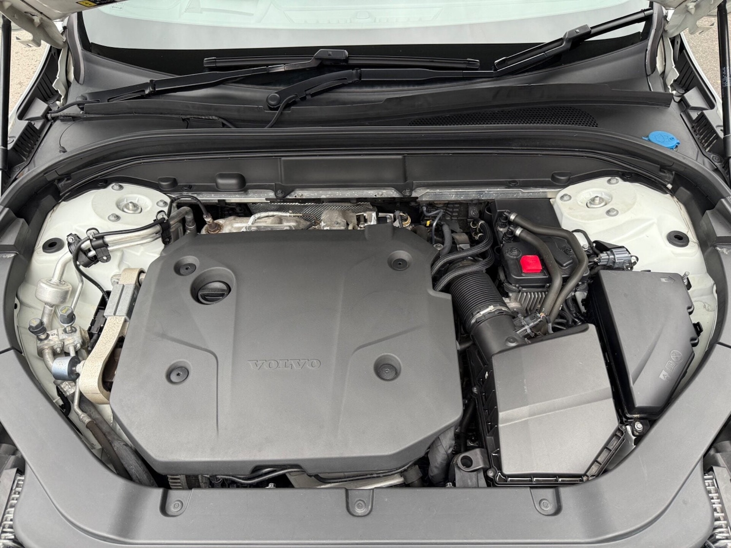 Used Volvo XC60 2019 for sale - 77211365: Photo 59