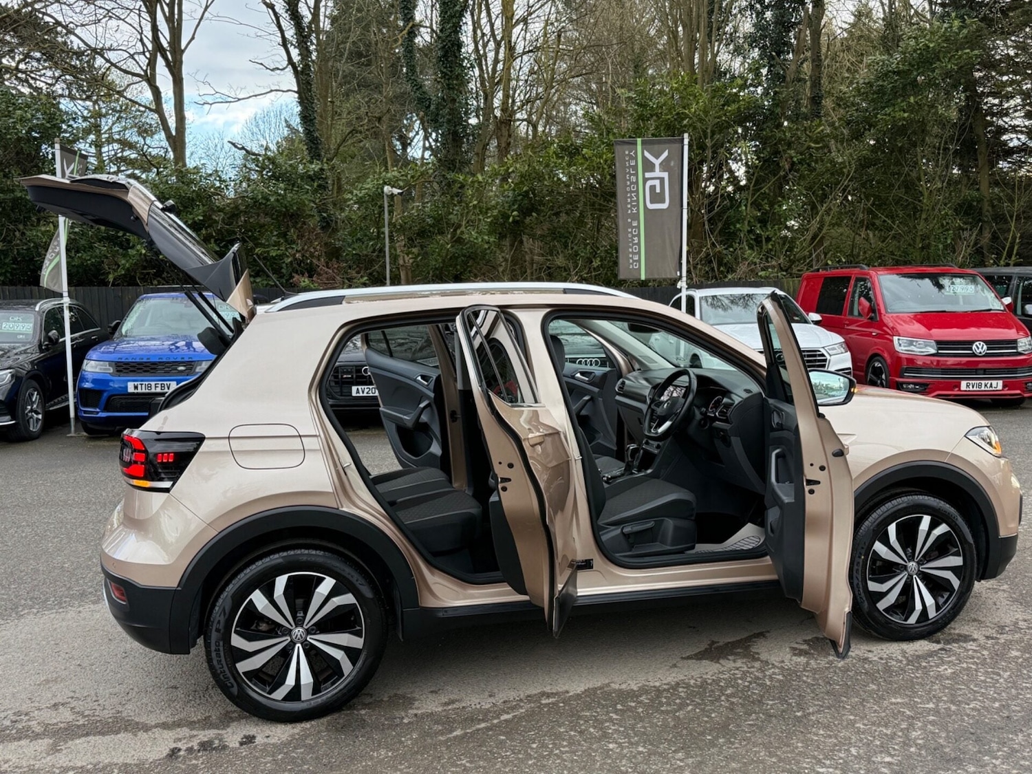 Used Volkswagen T-Cross 2019 for sale - 78077980: Photo 19