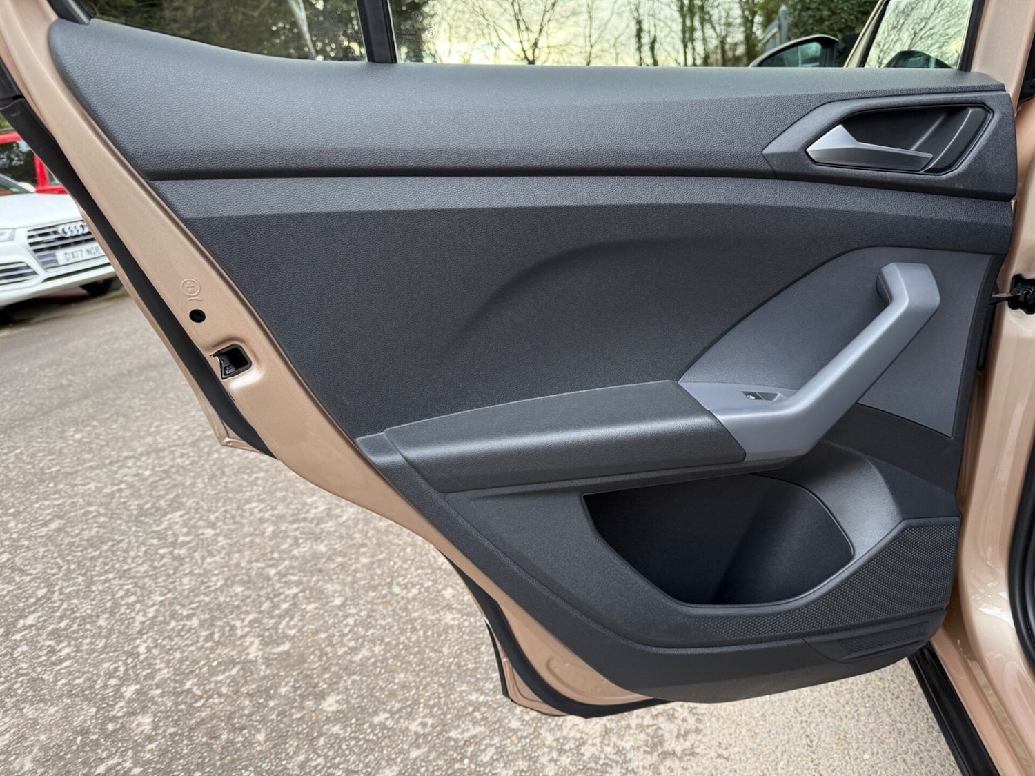 Used Volkswagen T-Cross 2019 for sale - 78077980: Photo 27