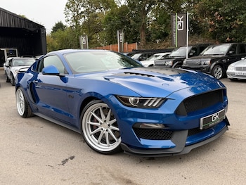 Ford - Mustang