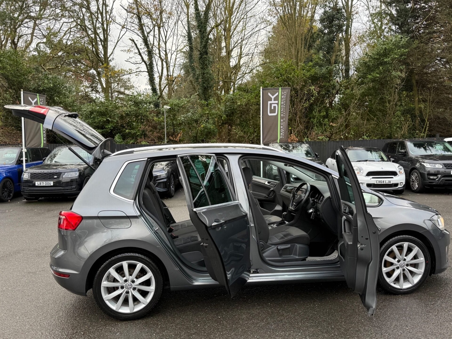Used Volkswagen Golf SV 2017 for sale - 76748084: Photo 23