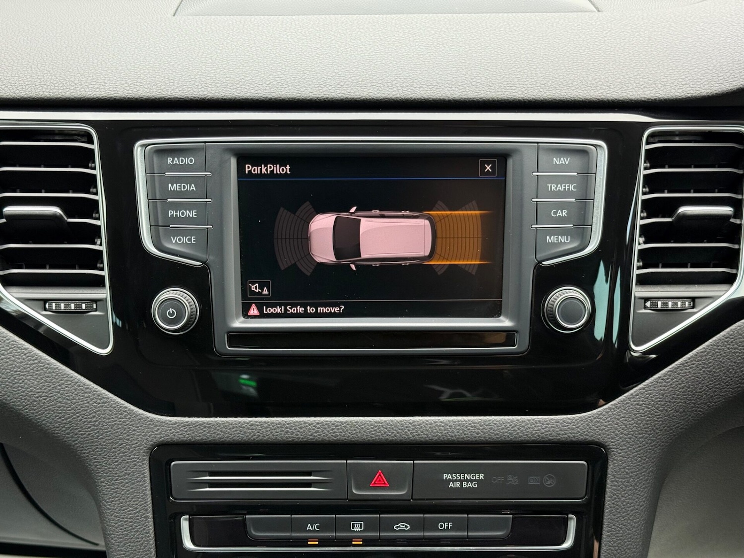 Used Volkswagen Golf SV 2017 for sale - 76748084: Photo 44