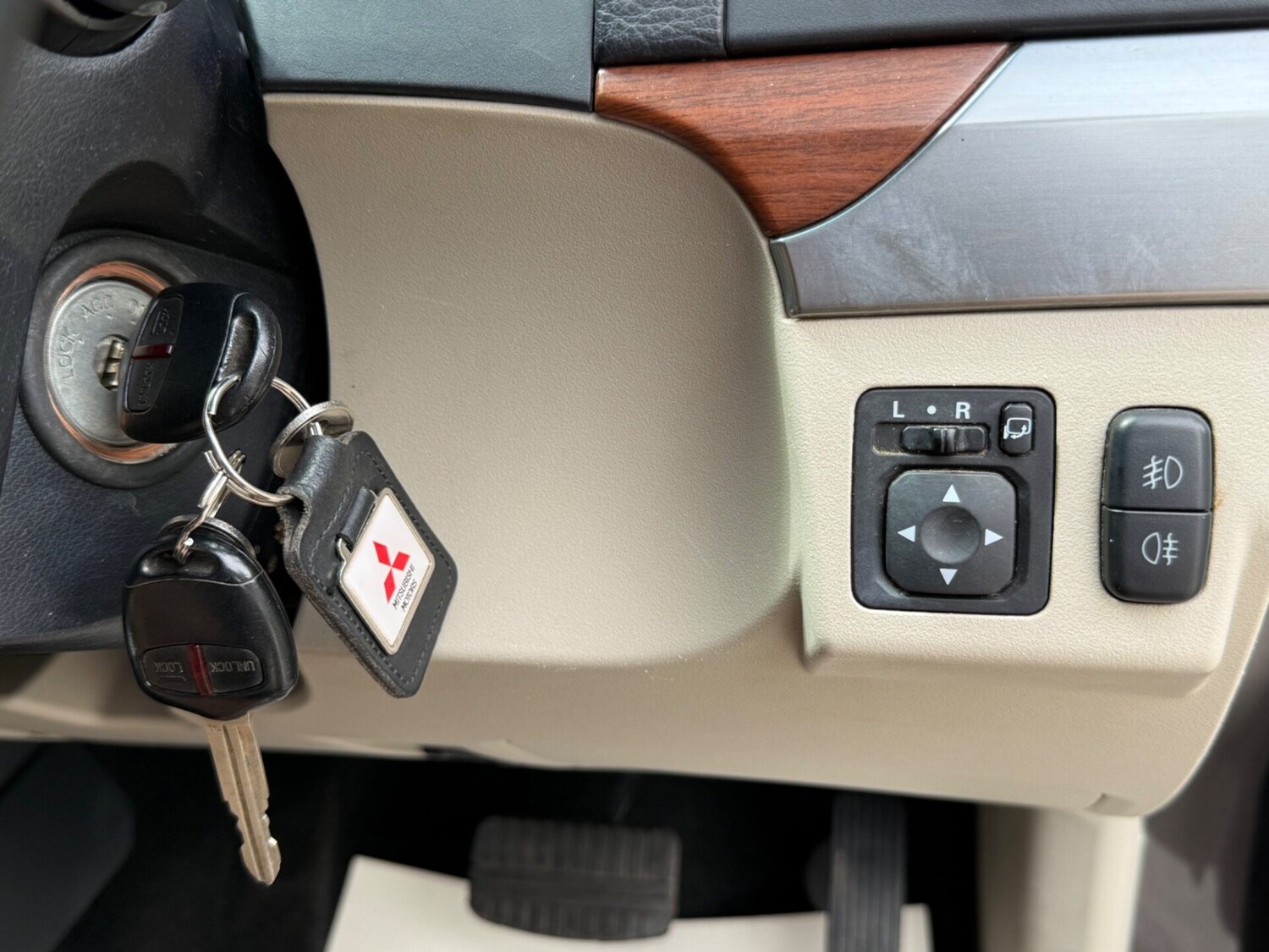 Used Mitsubishi Shogun 2013 for sale - 76312220: Photo 43