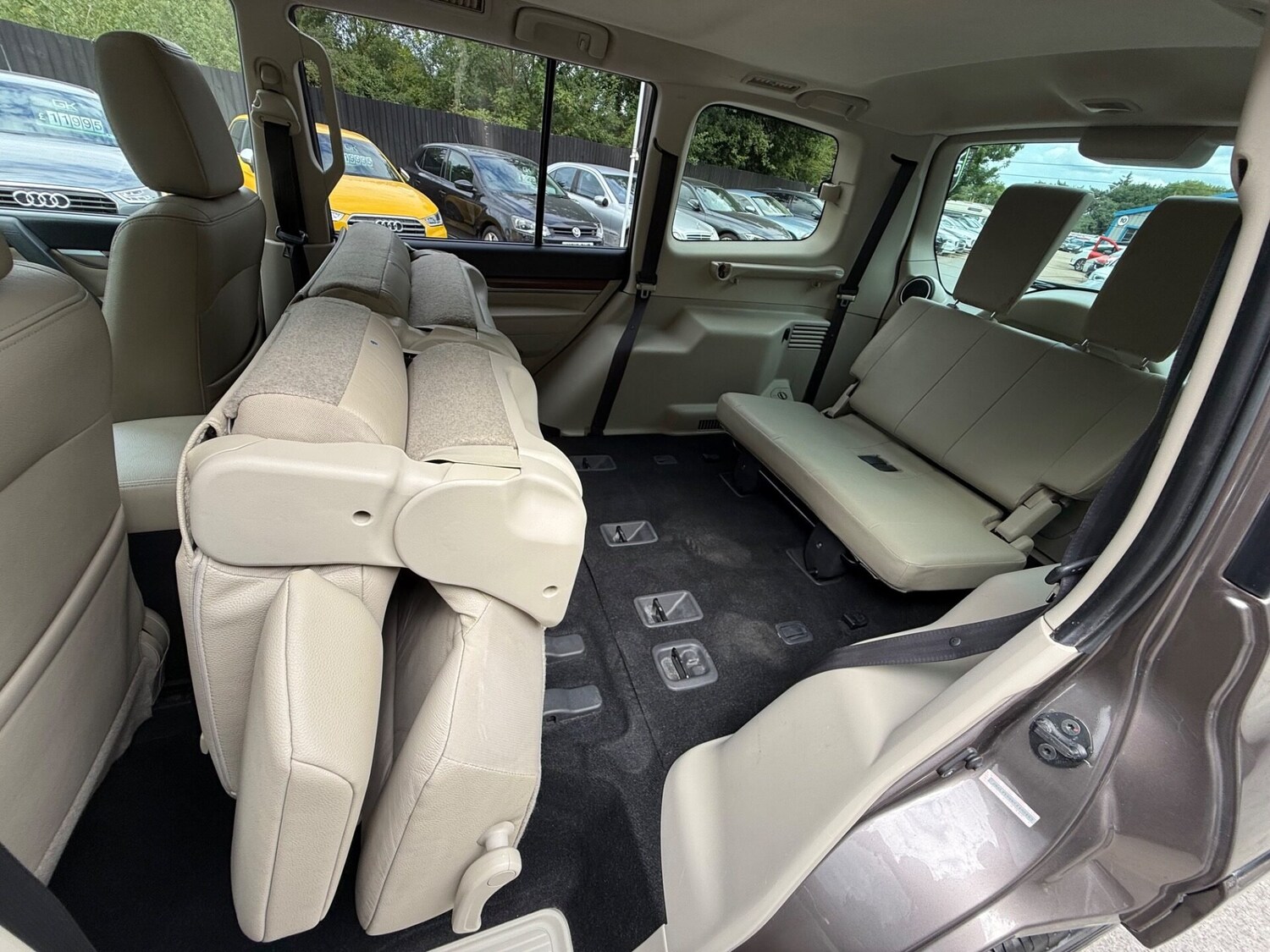 Used Mitsubishi Shogun 2013 for sale - 76312220: Photo 47