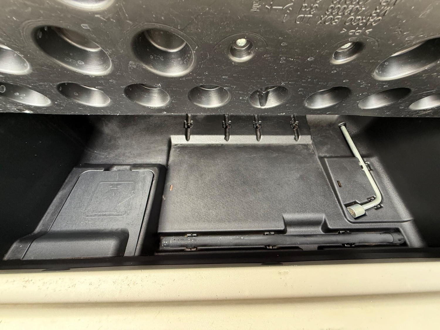 Used Mitsubishi Shogun 2013 for sale - 76312220: Photo 48