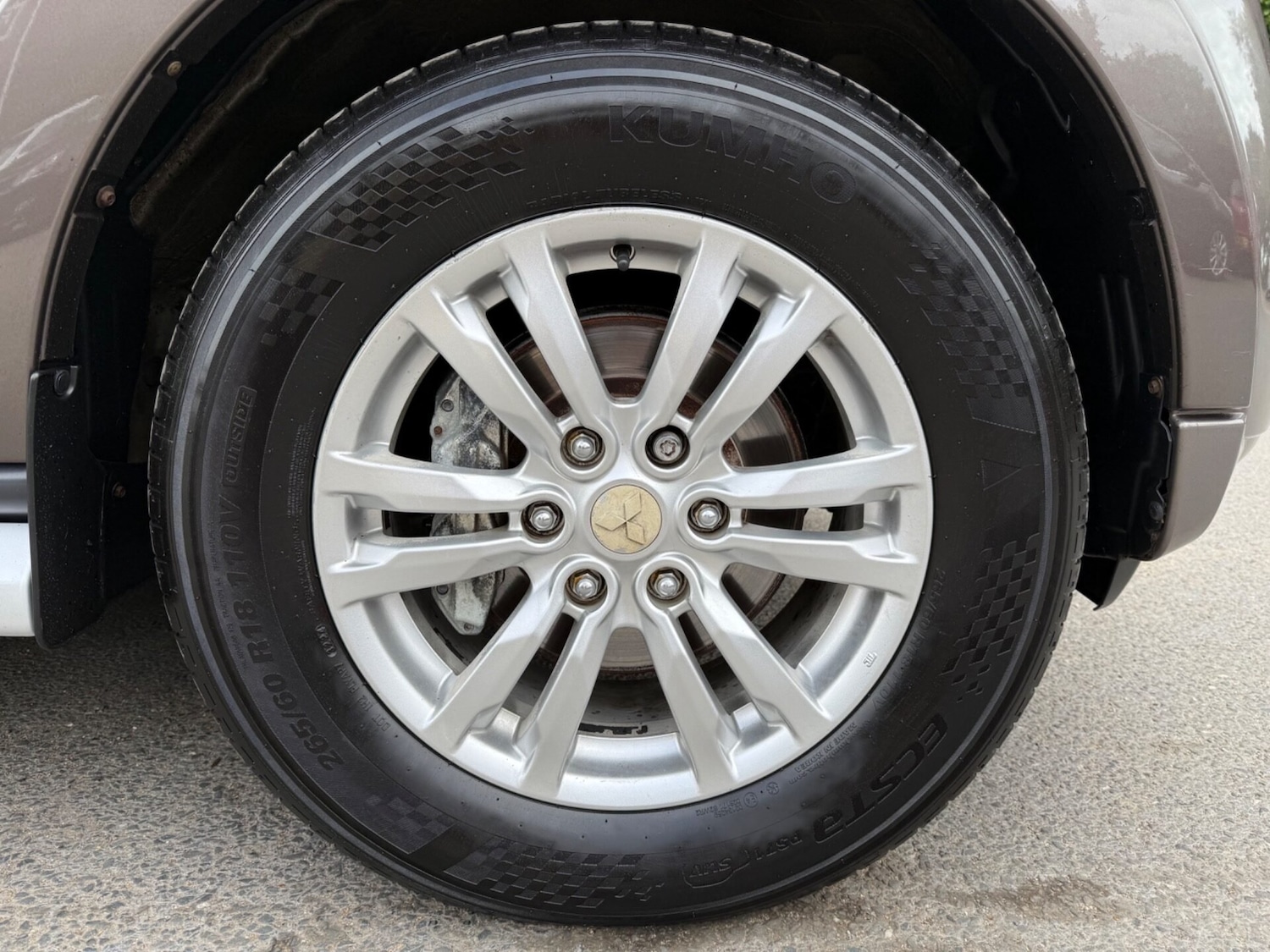 Used Mitsubishi Shogun 2013 for sale - 76312220: Photo 55