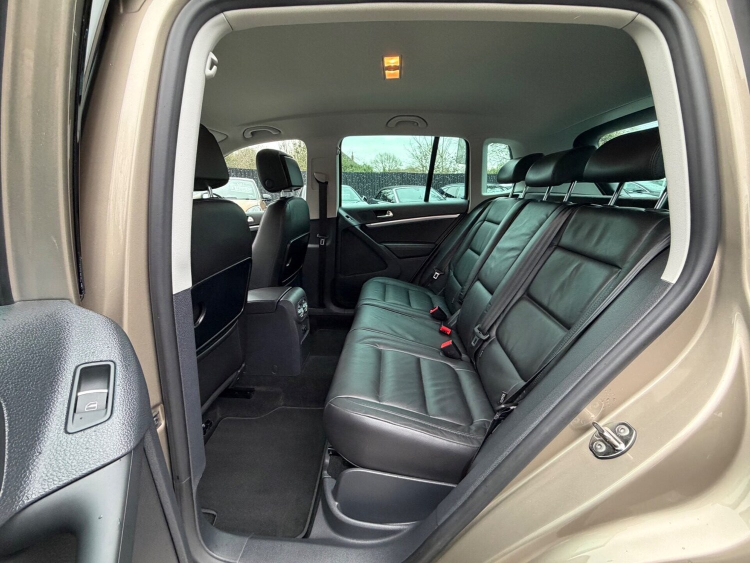 Used Volkswagen Tiguan 2012 for sale - 77555001: Photo 18