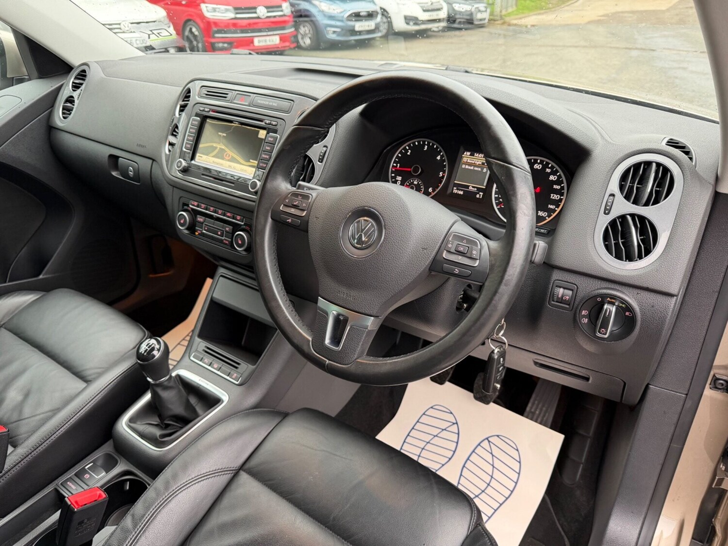 Used Volkswagen Tiguan 2012 for sale - 77555001: Photo 29