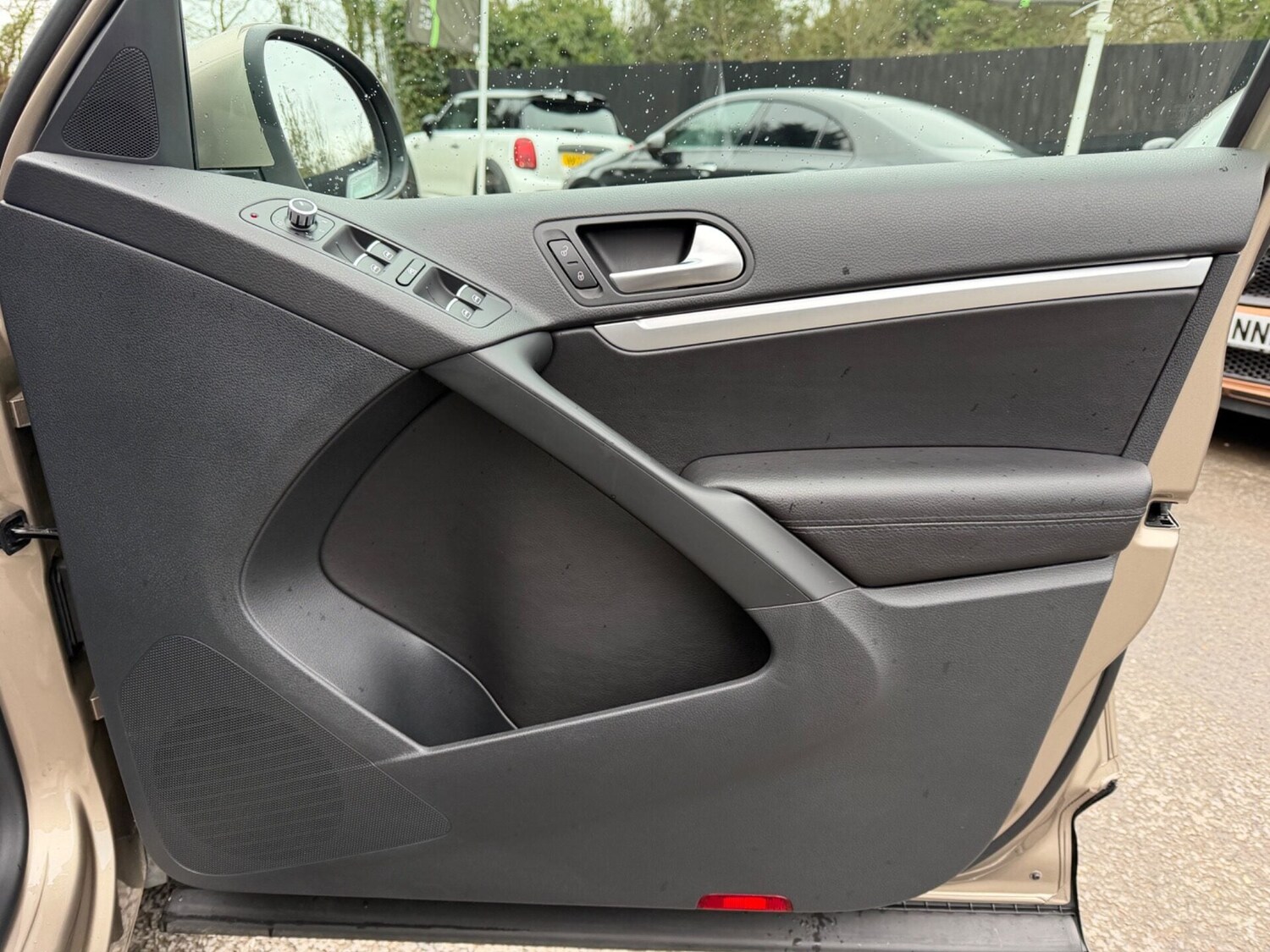 Used Volkswagen Tiguan 2012 for sale - 77555001: Photo 30