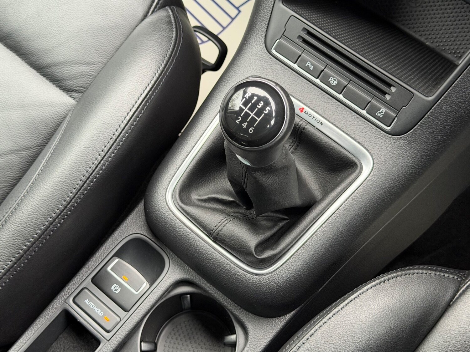 Used Volkswagen Tiguan 2012 for sale - 77555001: Photo 38