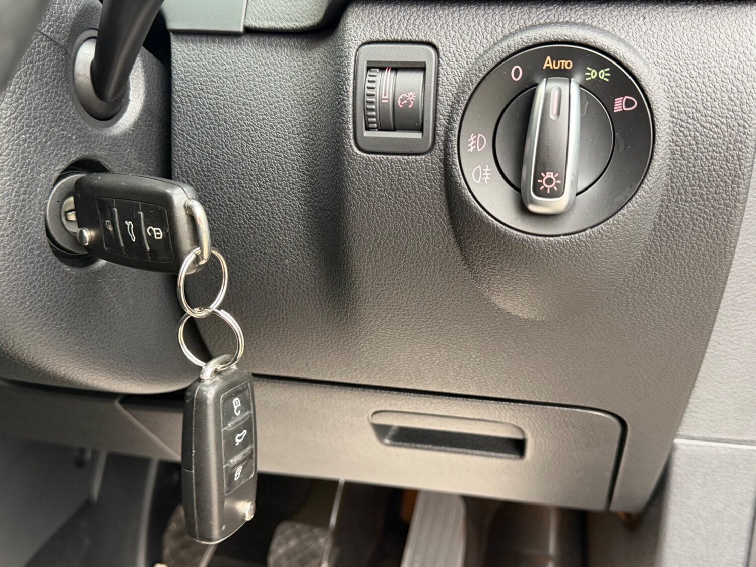 Used Volkswagen Tiguan 2012 for sale - 77555001: Photo 46