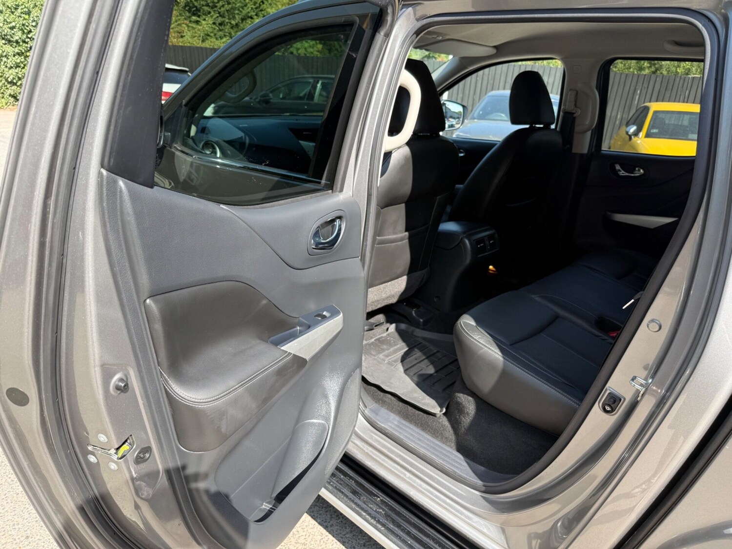 Vehicle 27