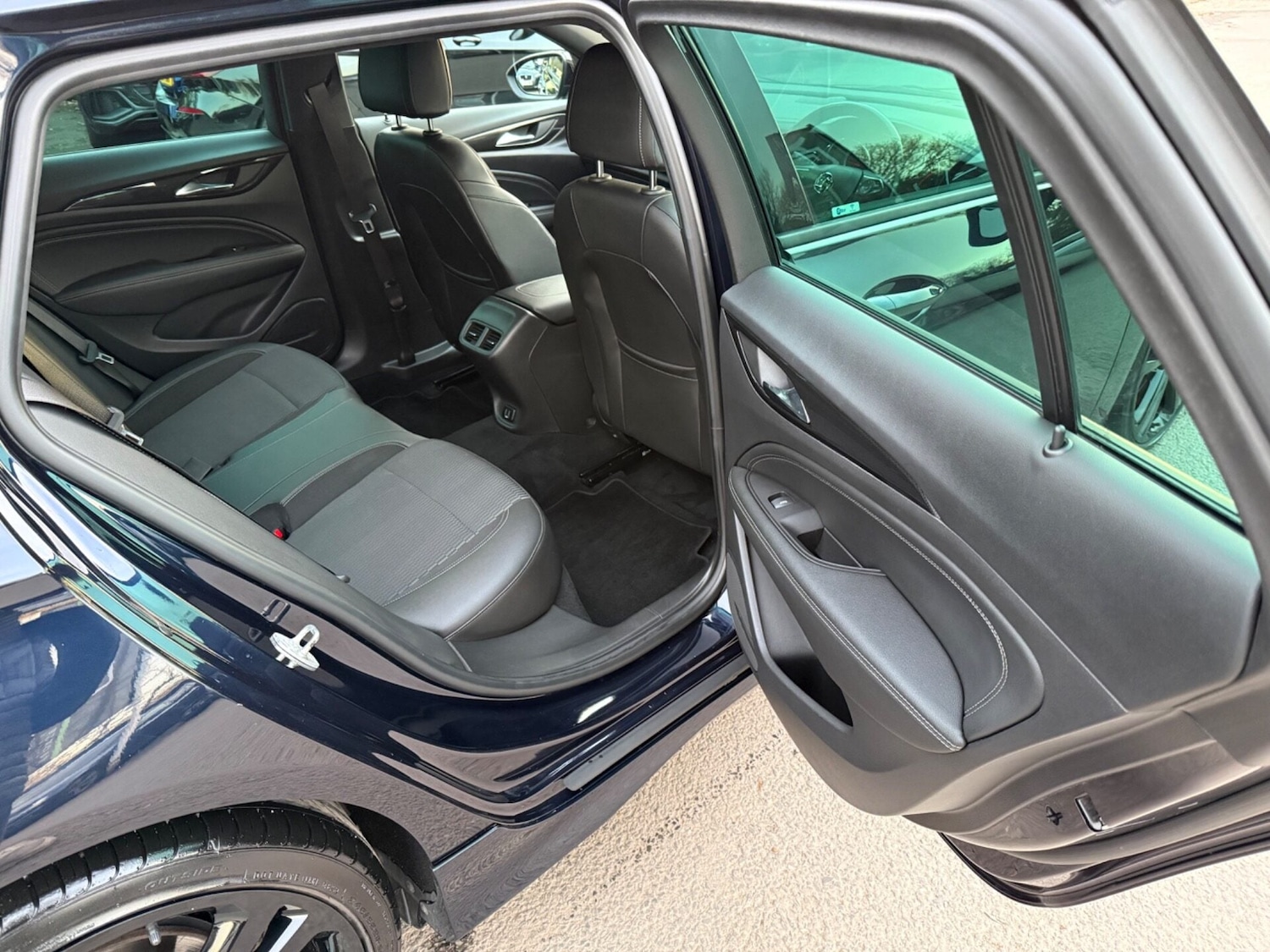 Used Vauxhall Insignia 2018 for sale - 77888313: Photo 30