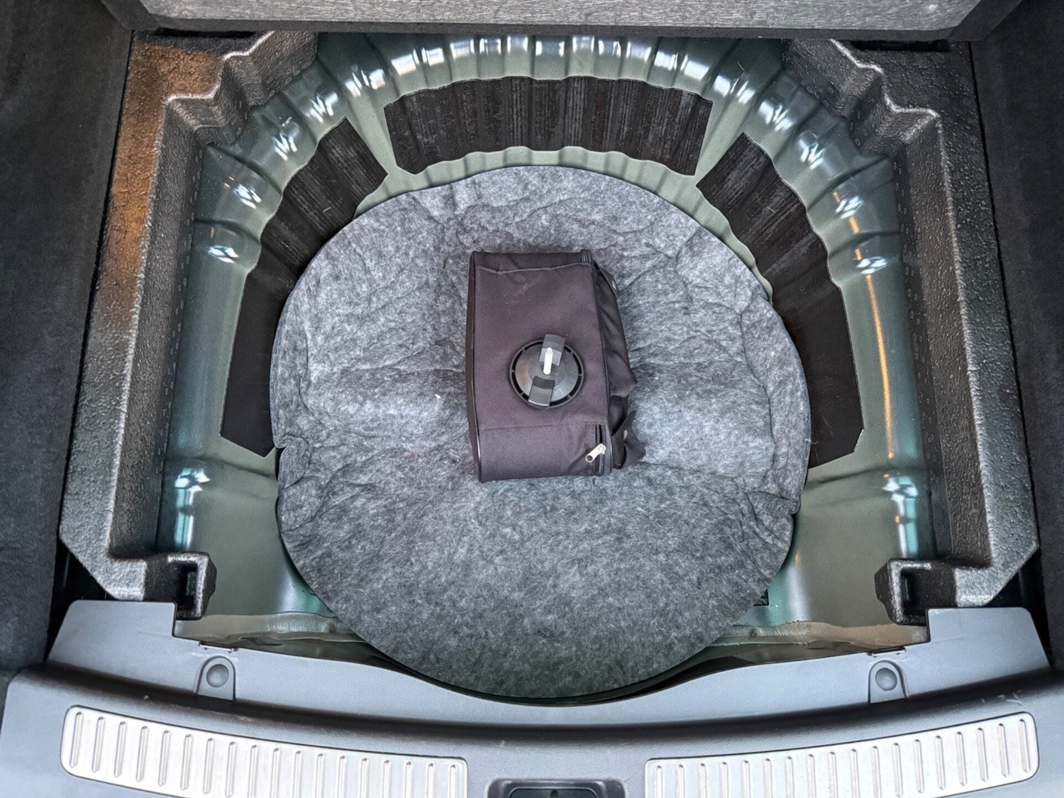 Used Vauxhall Insignia 2018 for sale - 77888313: Photo 49