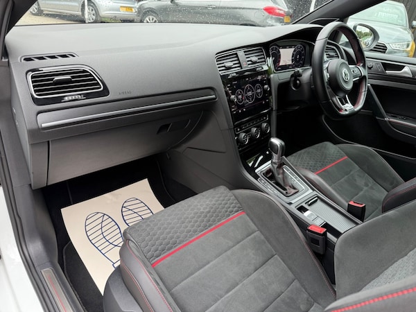 Used Volkswagen Golf 2018 for sale - 75481673: Photo 18