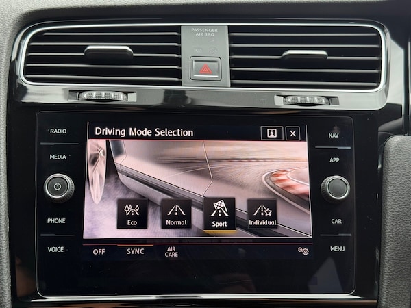 Used Volkswagen Golf 2018 for sale - 75481673: Photo 37