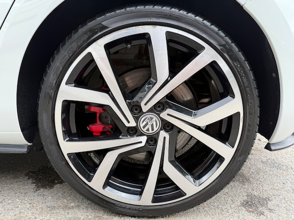 Used Volkswagen Golf 2018 for sale - 75481673: Photo 54
