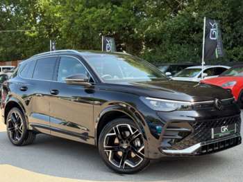 2024 (74) - R-LINE TSI DSG - FULL LEATHER - PANORAMIC SUNROOF - RARE SPEC 5-Door