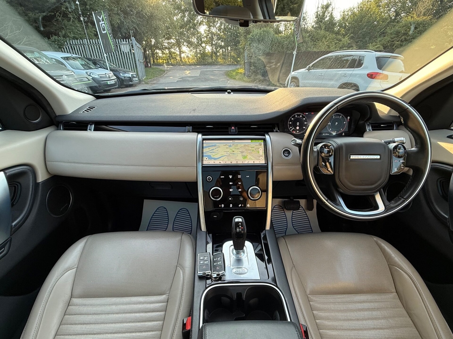 Used Land Rover Discovery Sport 2020 for sale - 76588306: Photo 16