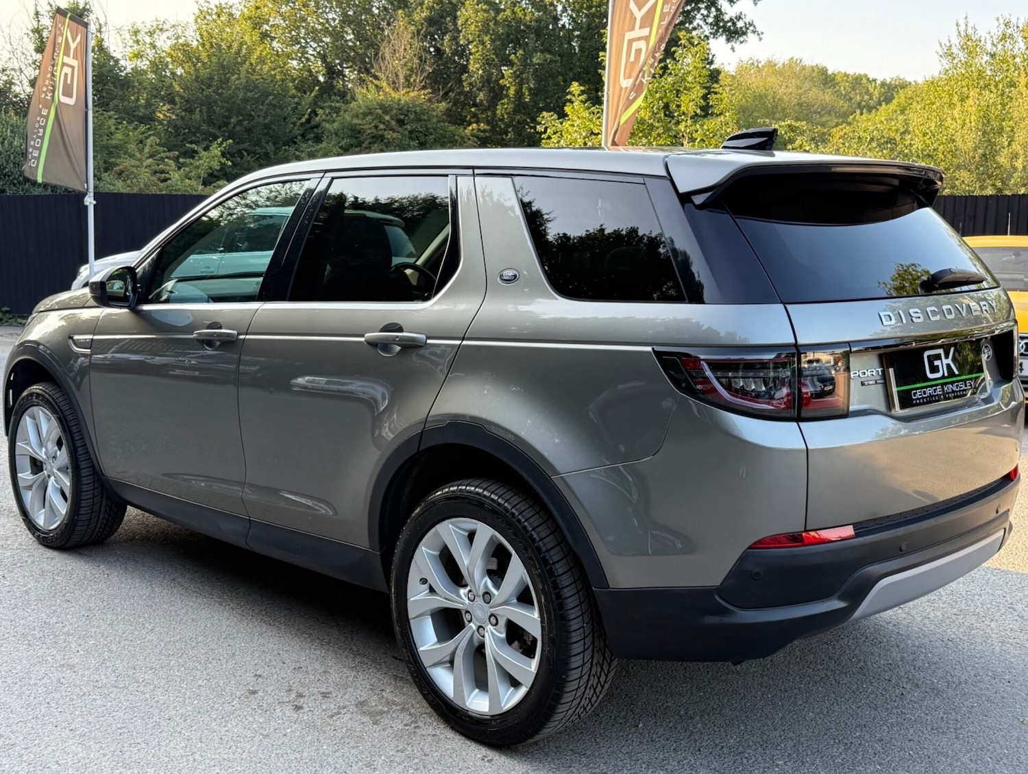 Used Land Rover Discovery Sport 2020 for sale - 76588306: Photo 2