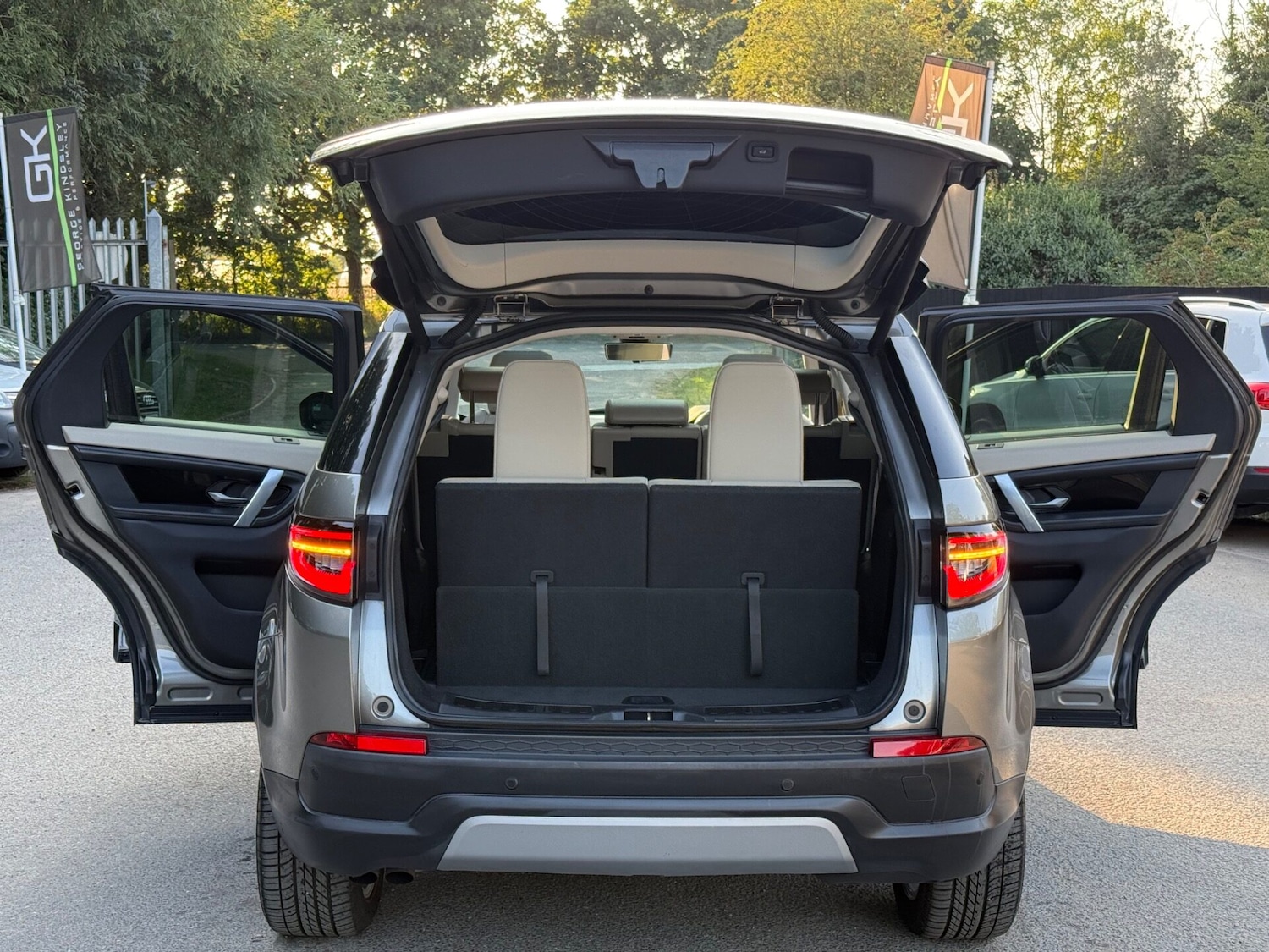 Used Land Rover Discovery Sport 2020 for sale - 76588306: Photo 23