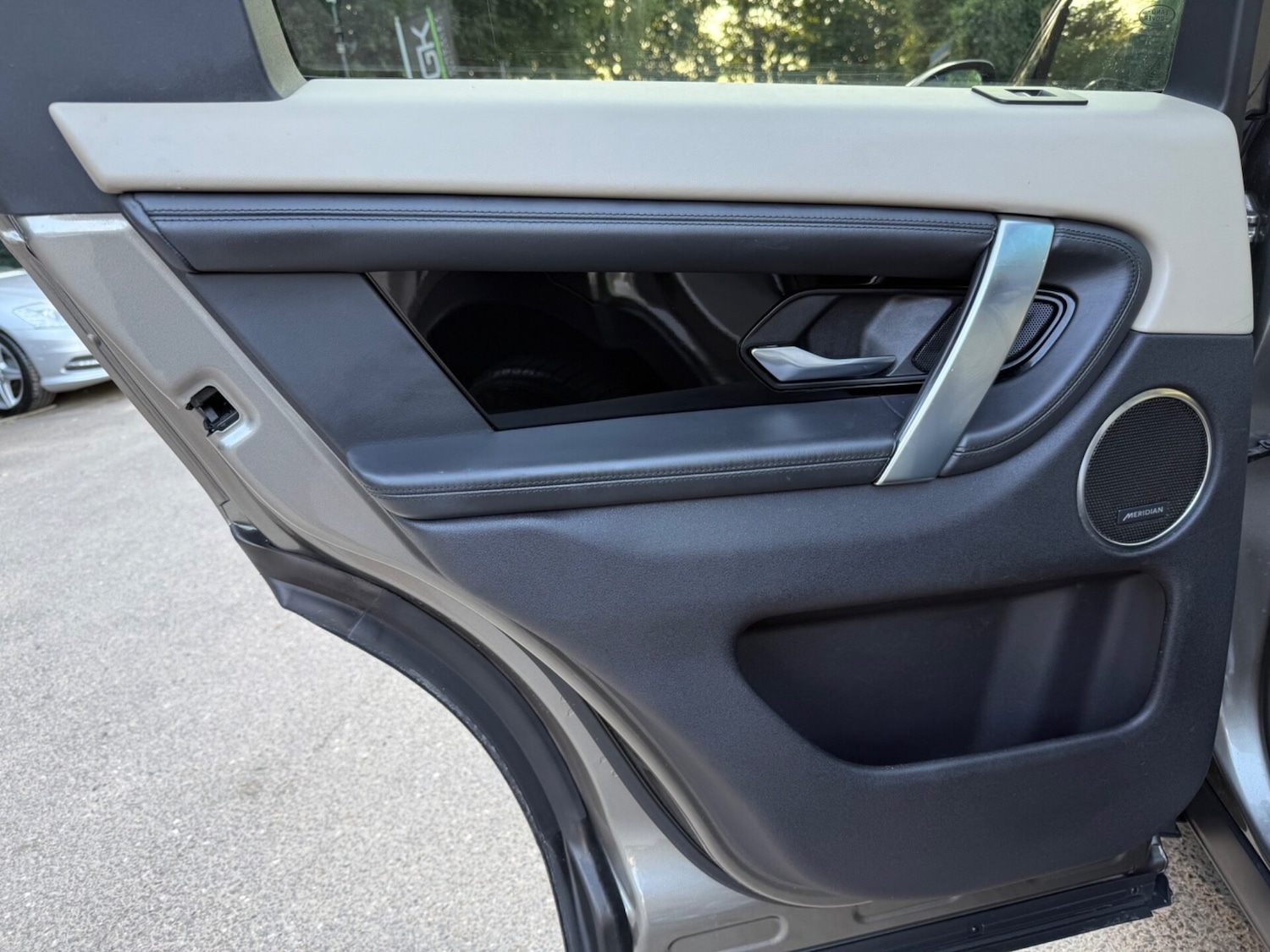 Used Land Rover Discovery Sport 2020 for sale - 76588306: Photo 33