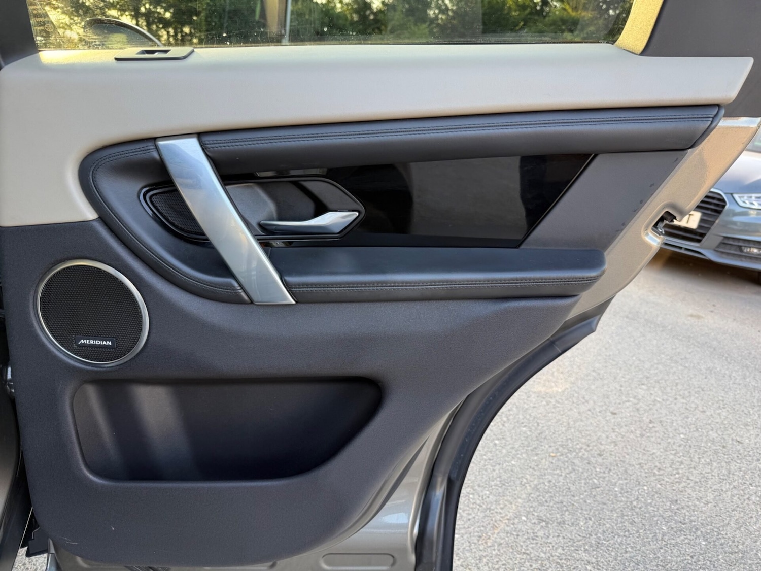 Used Land Rover Discovery Sport 2020 for sale - 76588306: Photo 34