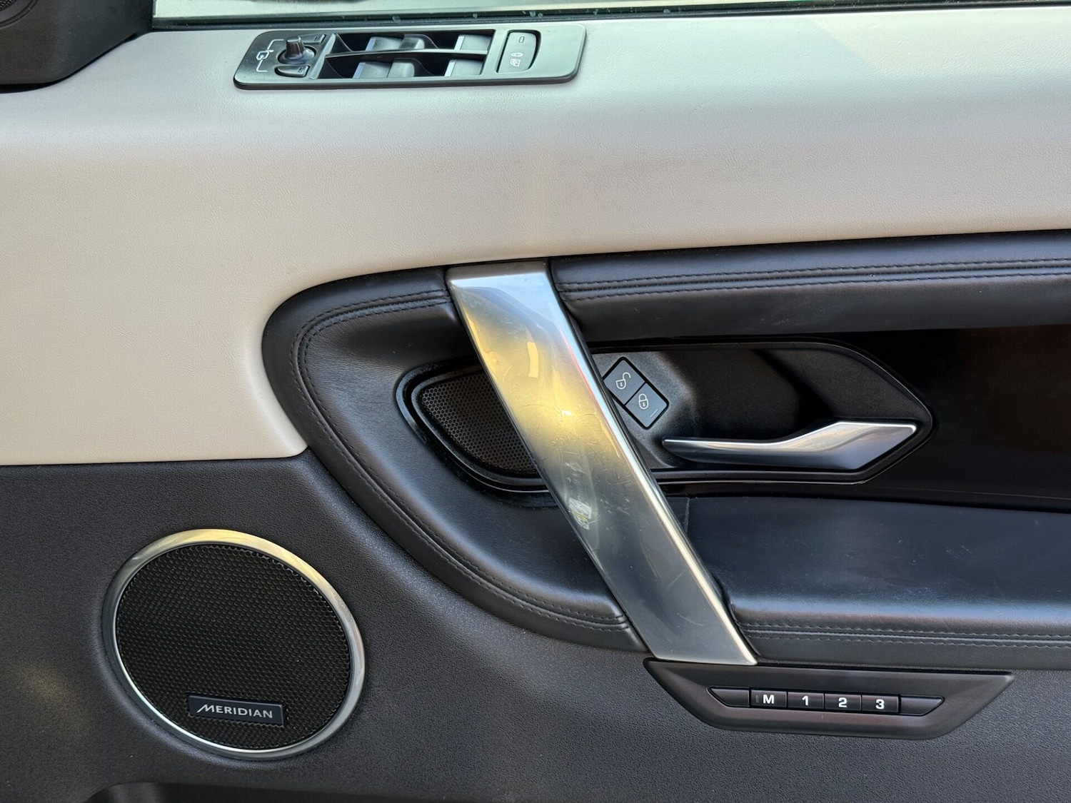 Used Land Rover Discovery Sport 2020 for sale - 76588306: Photo 39