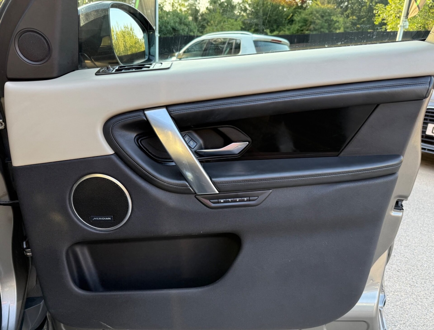 Used Land Rover Discovery Sport 2020 for sale - 76588306: Photo 40