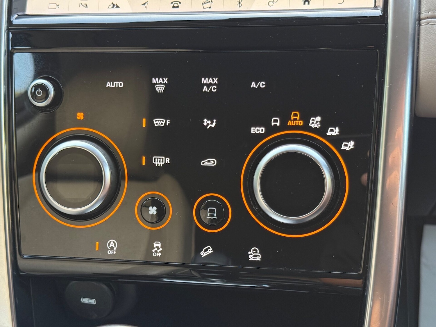 Used Land Rover Discovery Sport 2020 for sale - 76588306: Photo 51