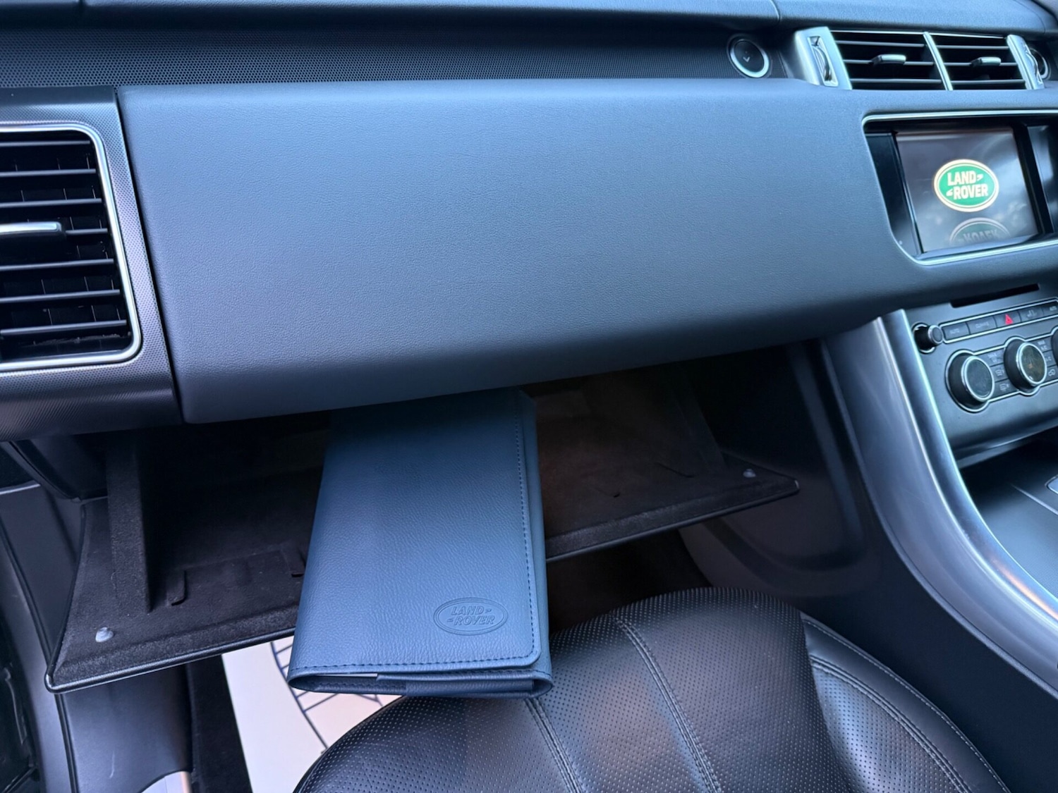 Used Land Rover Range Rover Sport 2014 for sale - 76363150: Photo 59