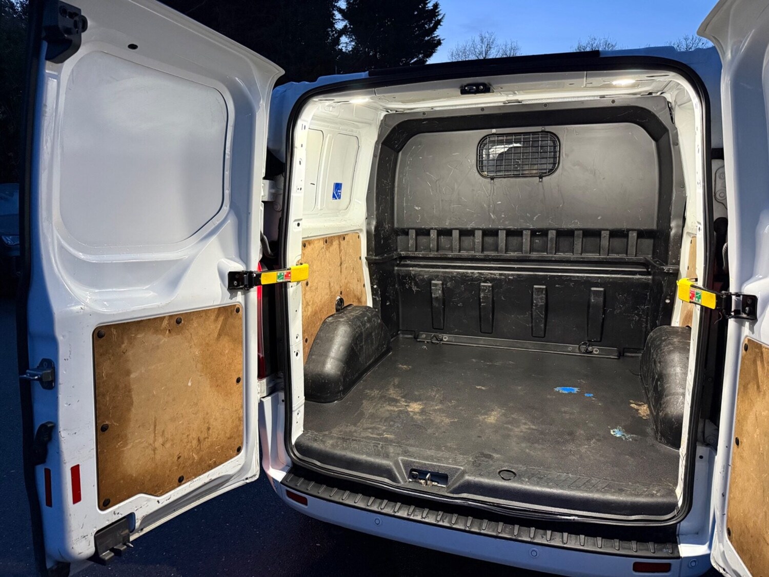 Used Ford Transit Custom 2019 for sale - 77363404: Photo 38