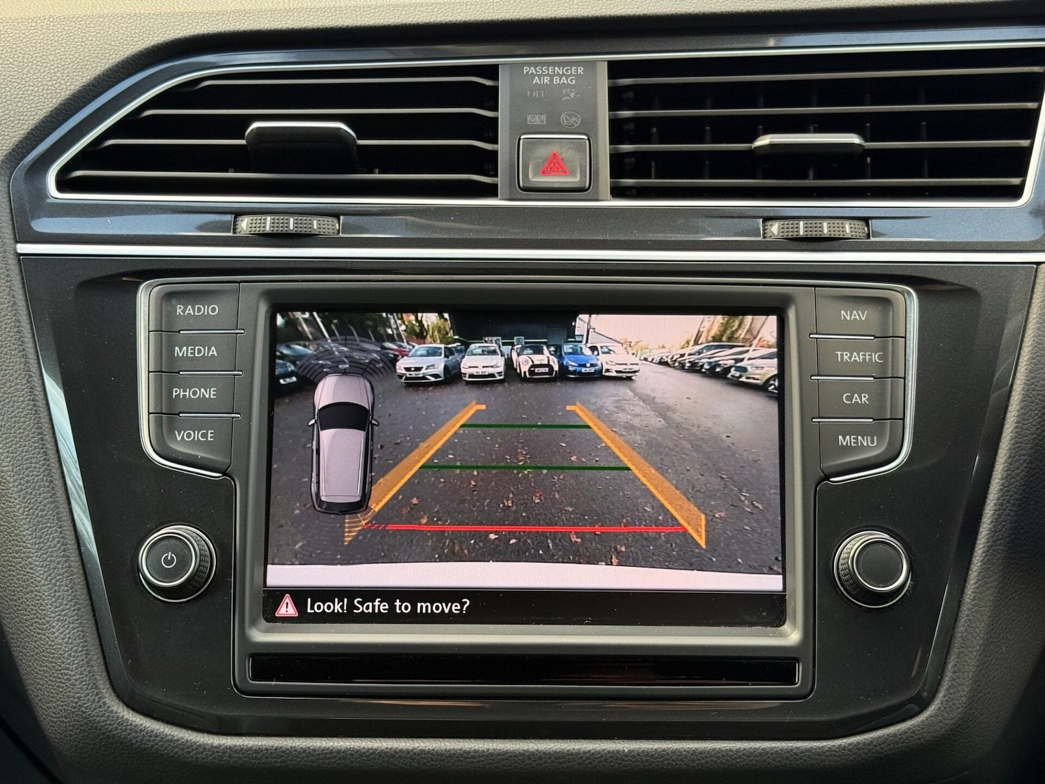 Used Volkswagen Tiguan 2016 for sale - 76904476: Photo 15