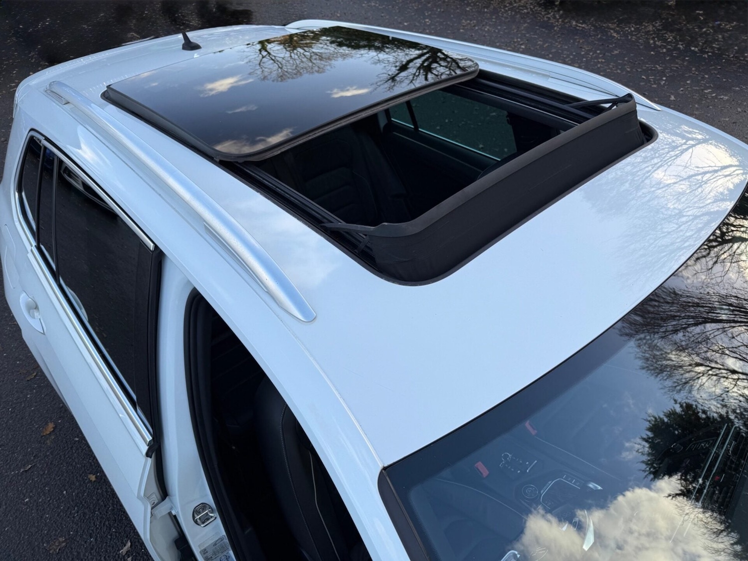 Used Volkswagen Tiguan 2016 for sale - 76904476: Photo 24