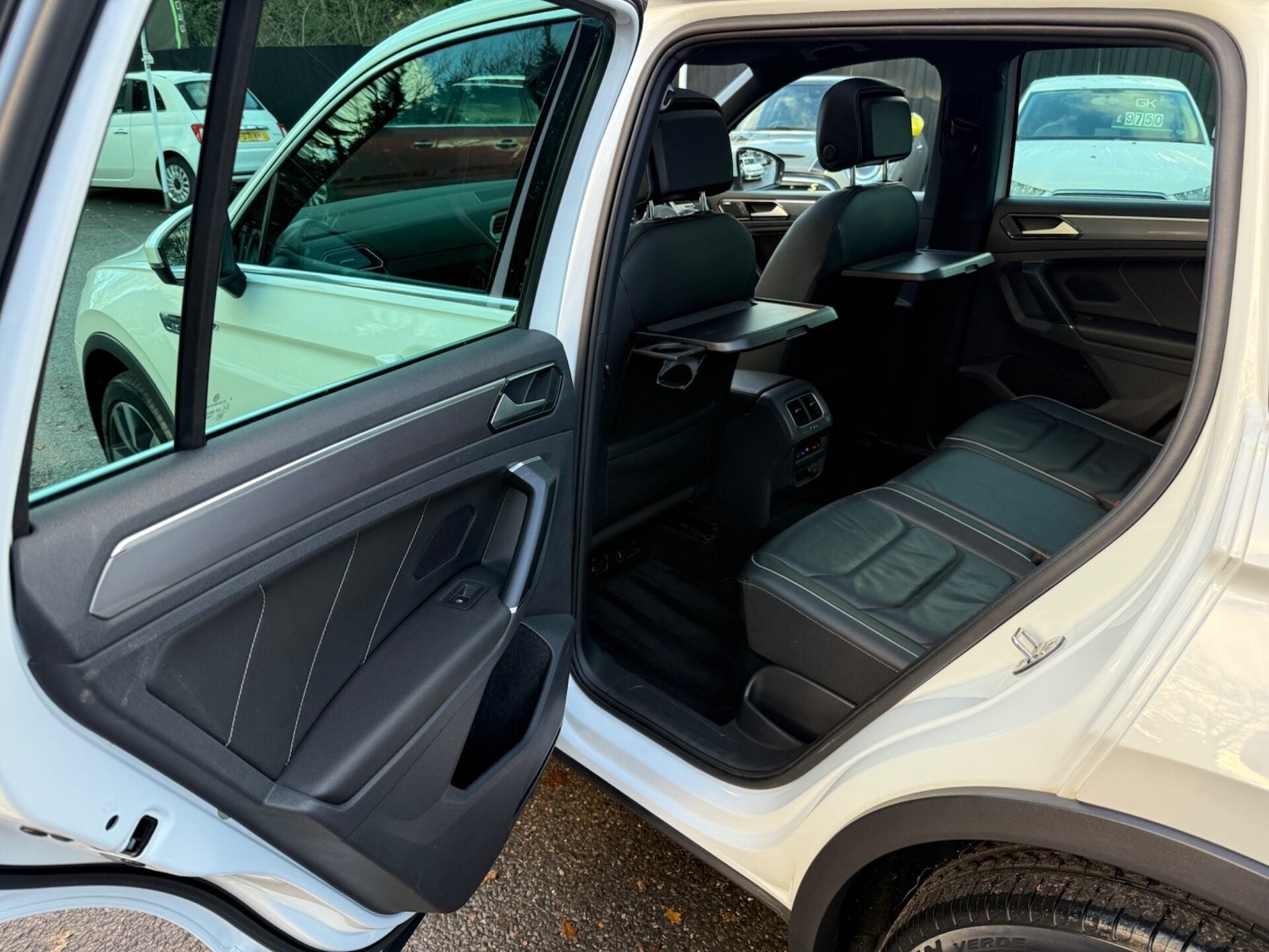 Used Volkswagen Tiguan 2016 for sale - 76904476: Photo 31